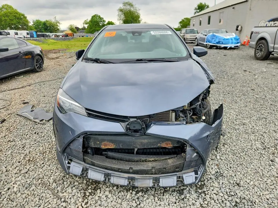2018 TOYOTA COROLLA LE  