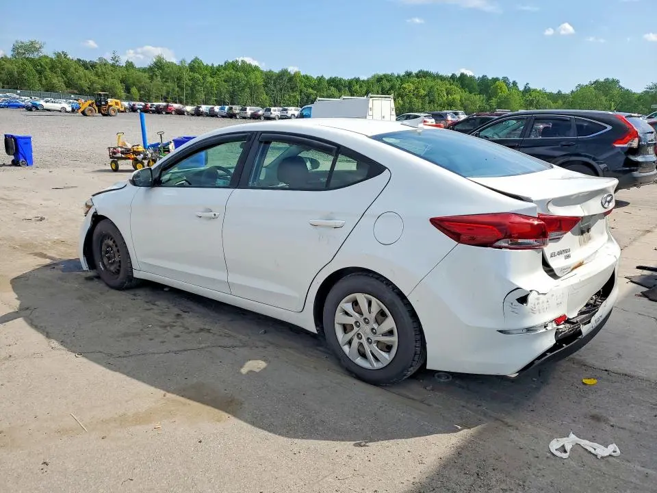 2018 HYUNDAI ELANTRA SE  