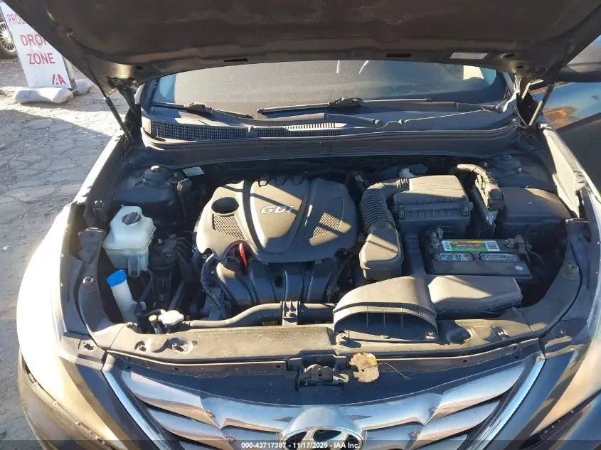 2011 HYUNDAI SONATA SE