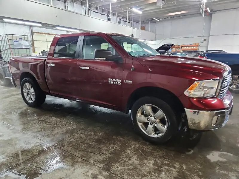 2017 RAM 1500 SLT  