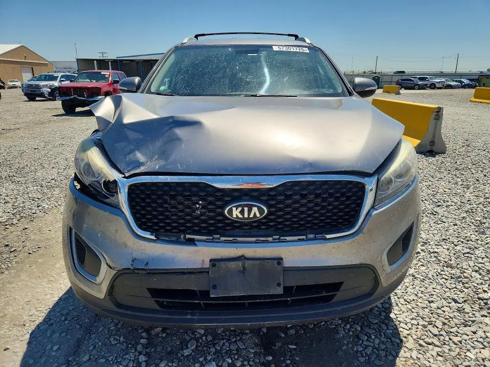 2017 KIA SORENTO LX V6  