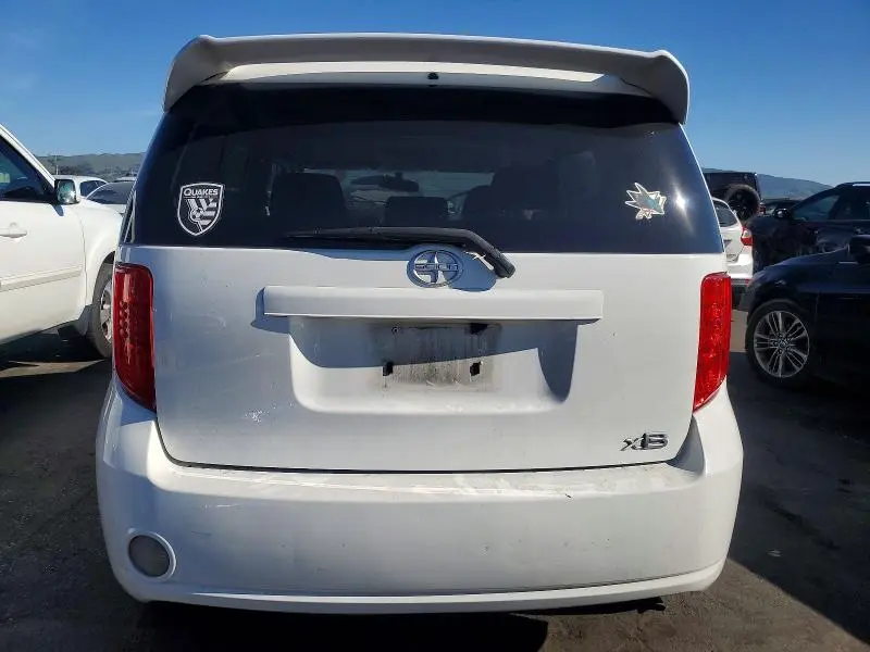 2010 TOYOTA SCION XB  