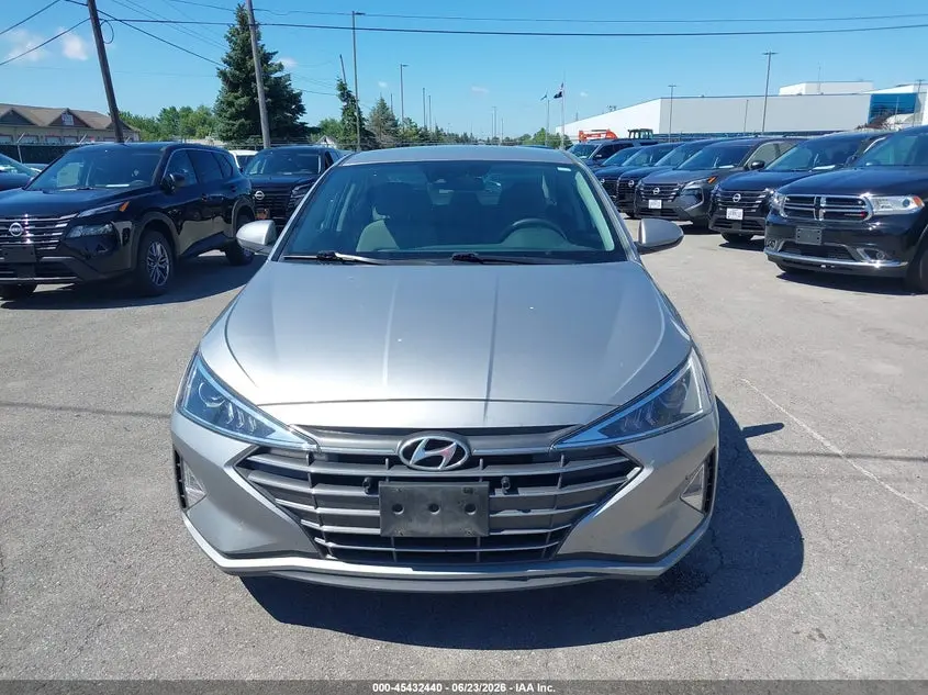 2020 HYUNDAI ELANTRA SE