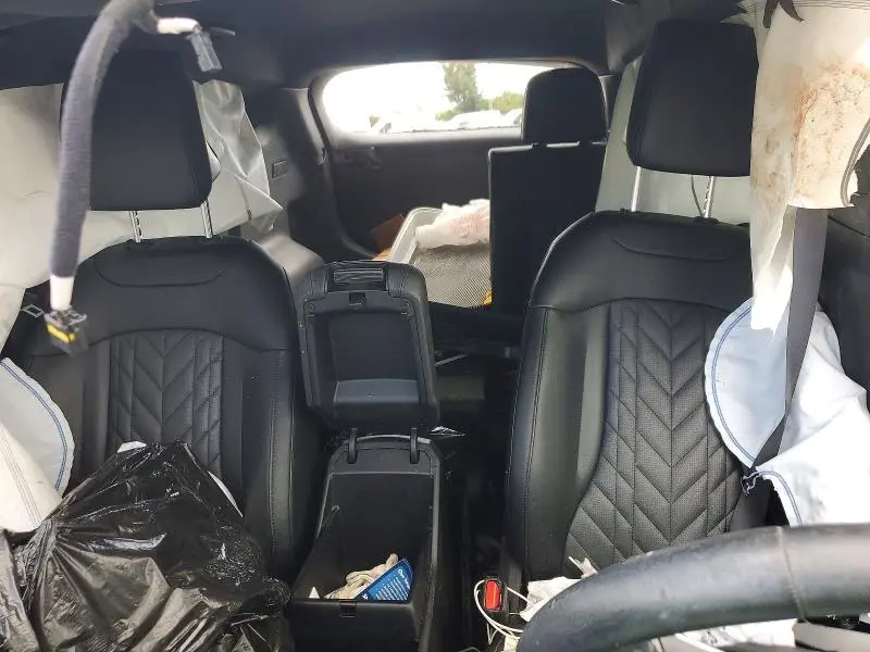 2023 KIA SPORTAGE X LINE  