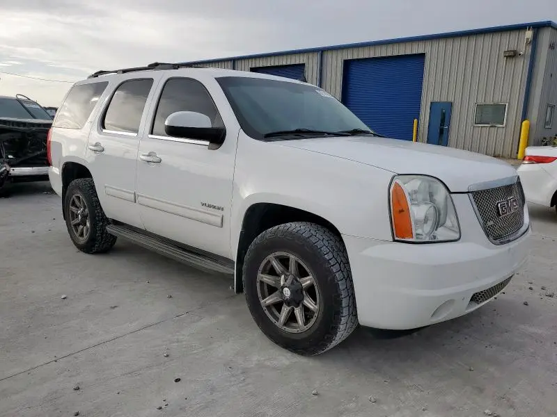 2010 GMC YUKON SLT  