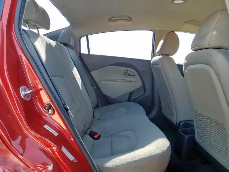 2014 KIA RIO LX  