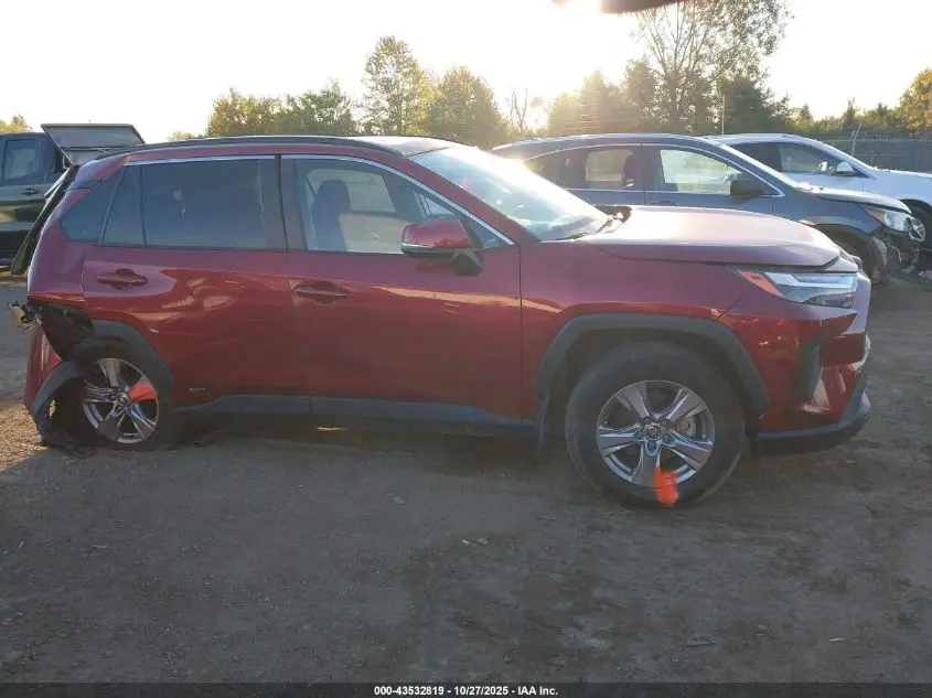 2022 TOYOTA RAV4 HYBRID XLE