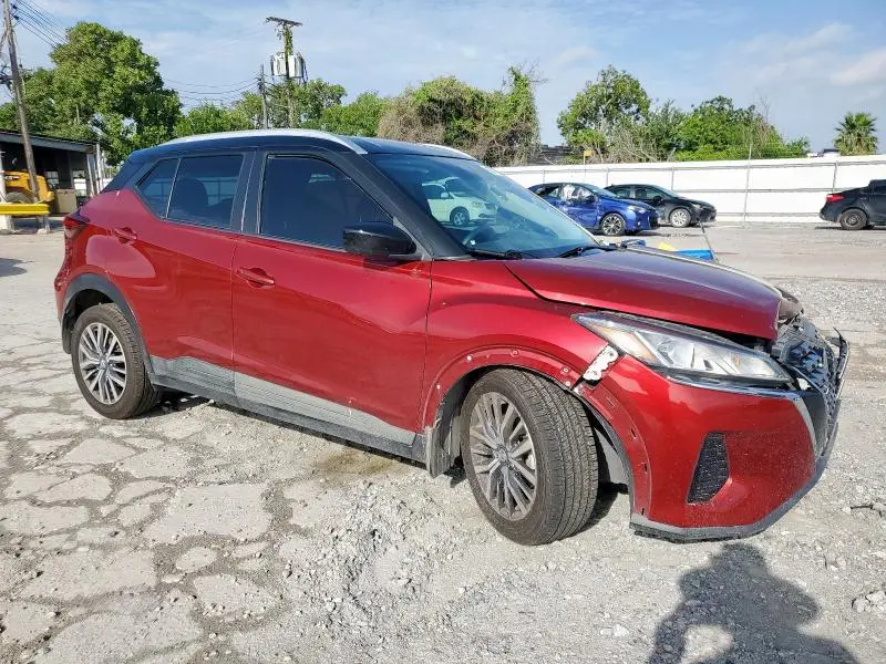 2021 NISSAN KICKS SV  
