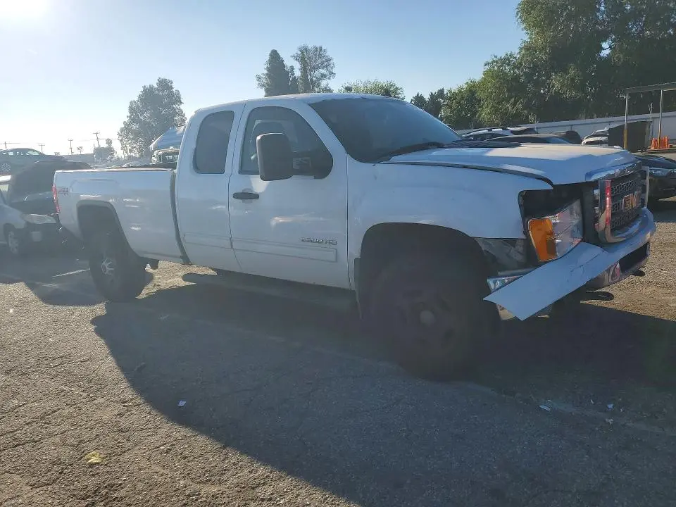 2012 GMC SIERRA K2500 SLE  