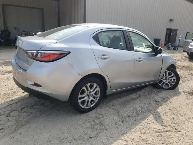 2017 TOYOTA YARIS IA   