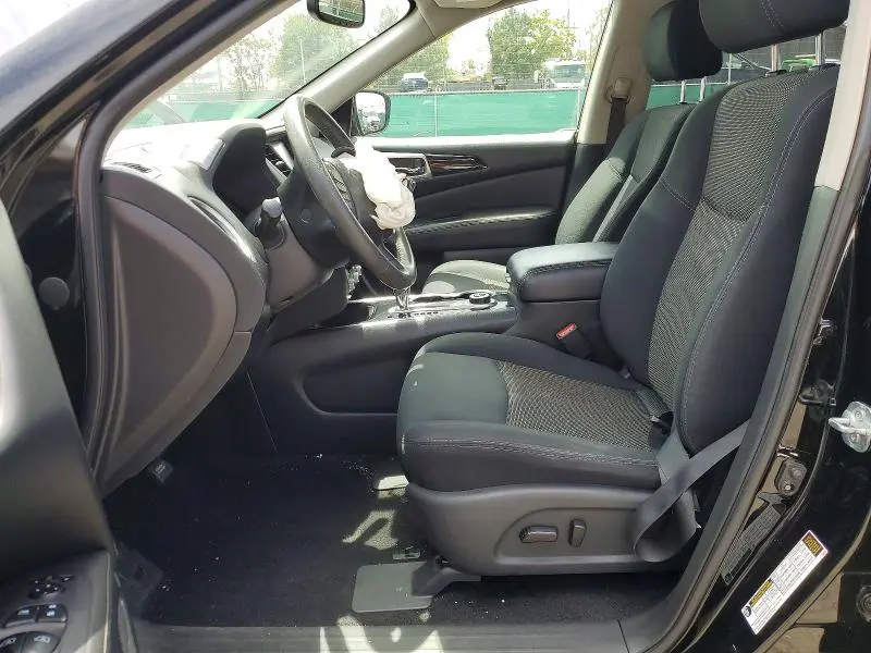 2018 NISSAN PATHFINDER SV  