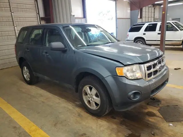 2011 FORD ESCAPE XLS  