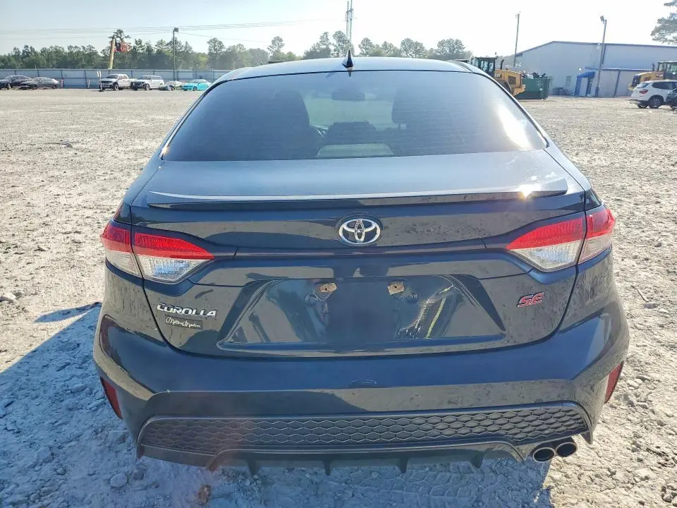 2020 TOYOTA COROLLA SE  
