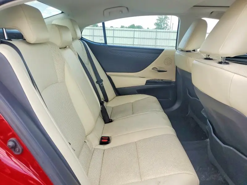 2022 LEXUS ES 300H BASE  