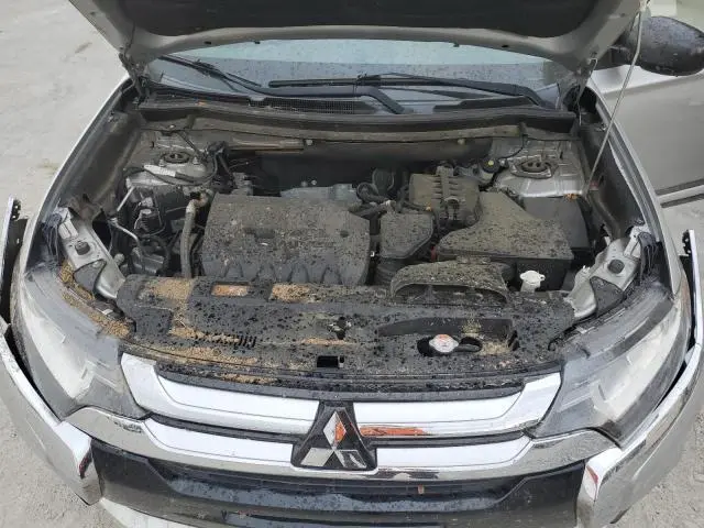 2018 MITSUBISHI OUTLANDER SE
