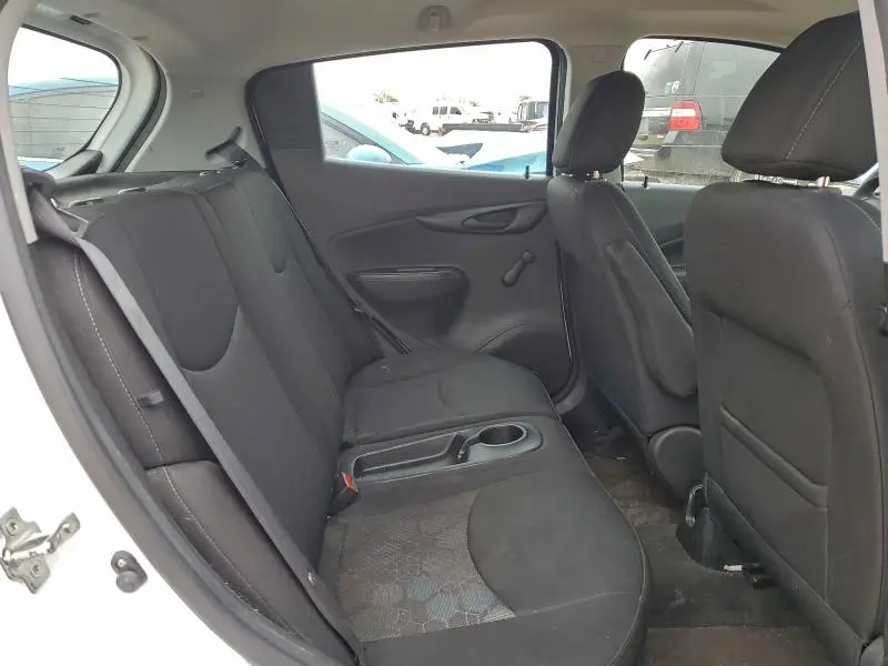 2016 CHEVROLET SPARK LS  