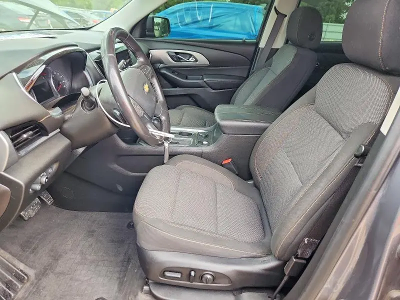 2019 CHEVROLET TRAVERSE LT  
