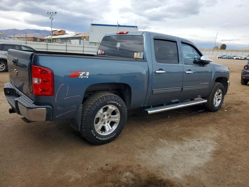 2013 CHEVROLET SILVERADO K1500 LT  