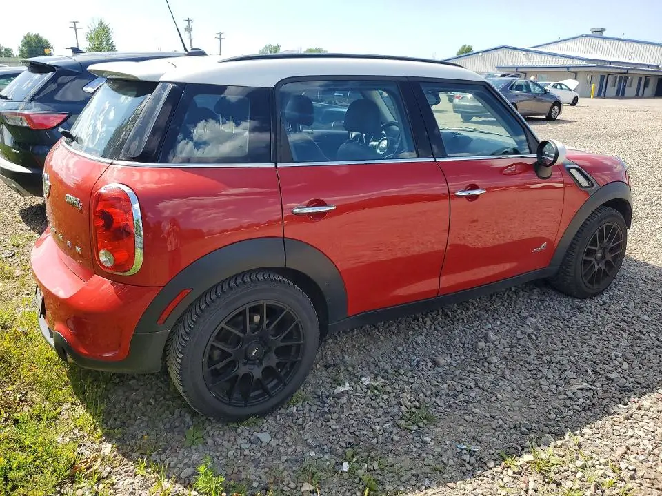 2013 MINI COUNTRYMAN   
