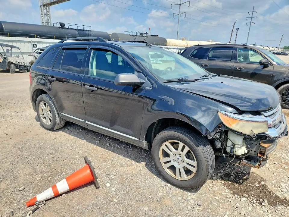 2011 FORD EDGE SE  