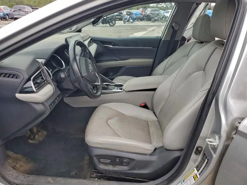 2023 TOYOTA CAMRY XLE  