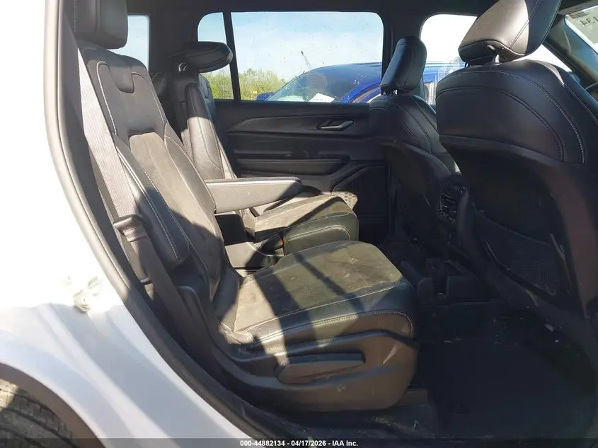 2023 JEEP GRAND CHEROKEE L ALTITUDE 4X4