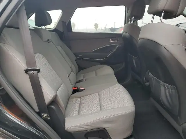 2016 HYUNDAI SANTA FE SE  