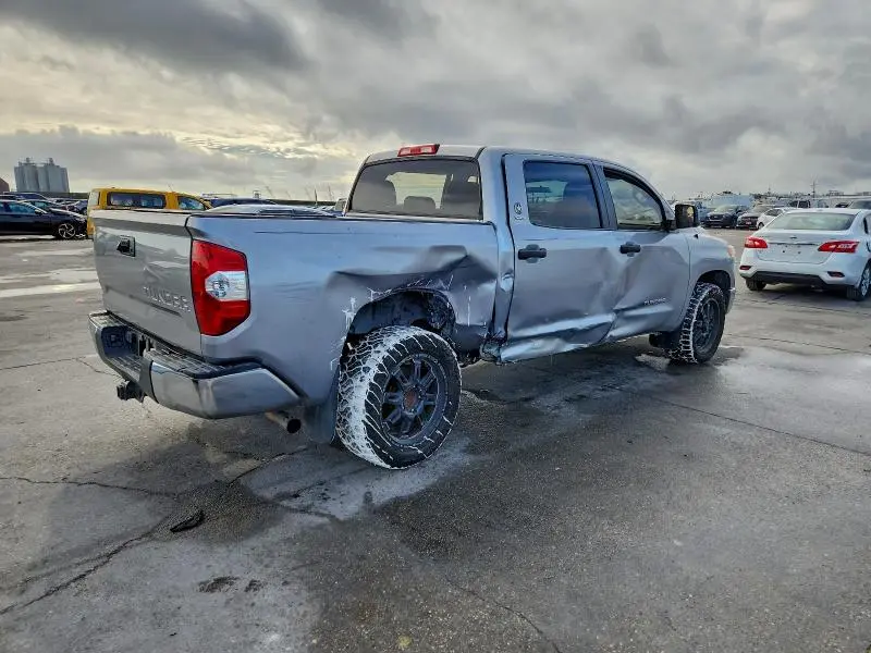 2015 TOYOTA TUNDRA SR5  
