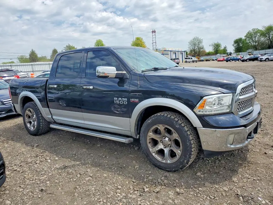 2016 RAM 1500 LARAMIE  