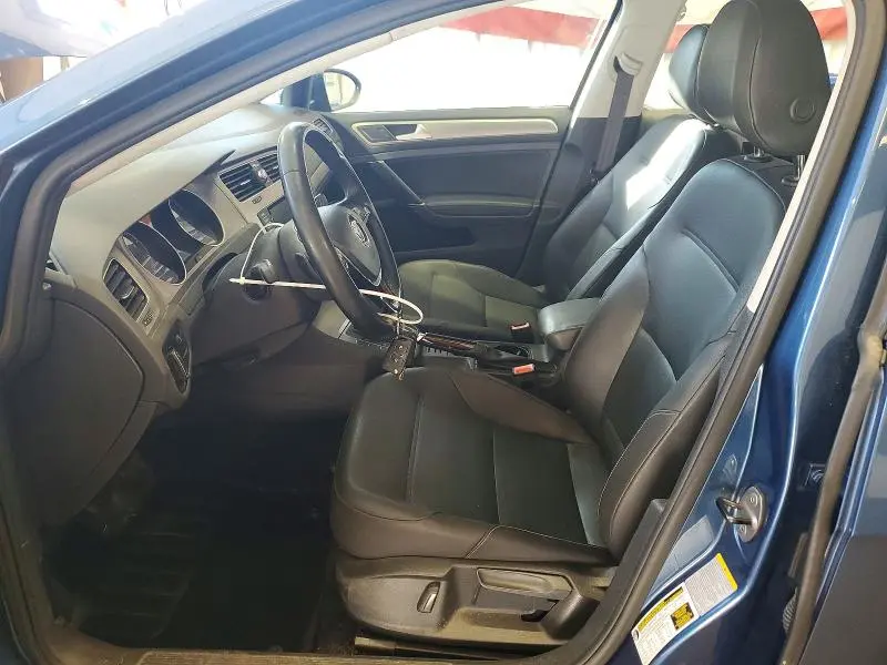 2015 VOLKSWAGEN GOLF   