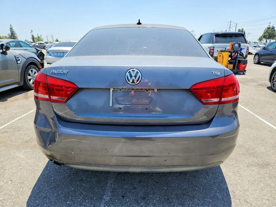 2014 VOLKSWAGEN PASSAT S  