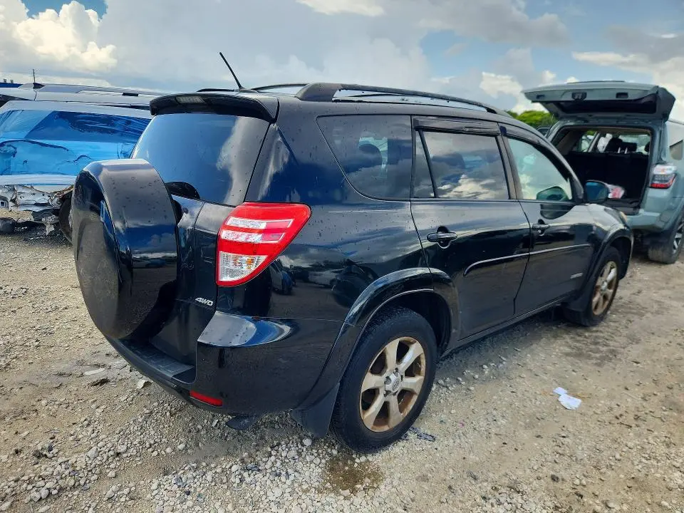 2010 TOYOTA RAV4 LIMITED  