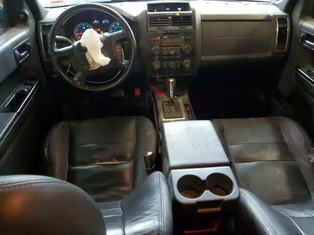 2010 FORD ESCAPE LIMITED  
