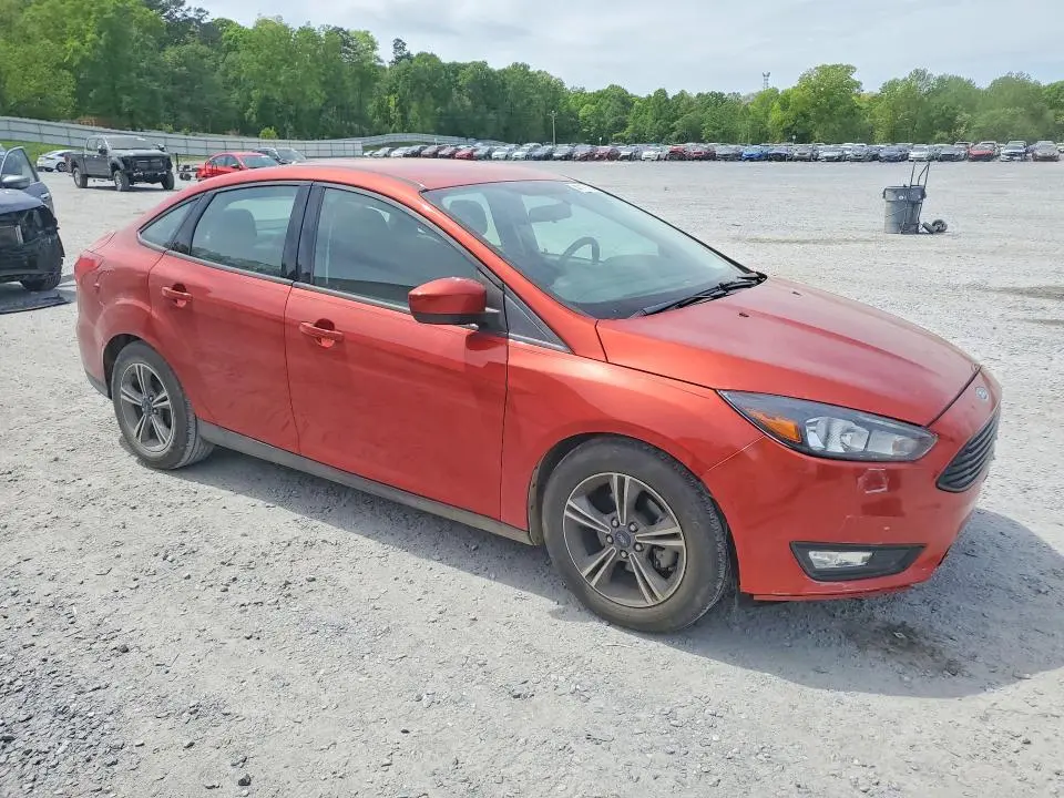 2018 FORD FOCUS SE  