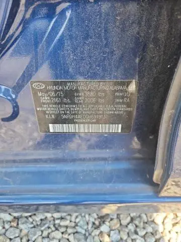 2016 HYUNDAI ELANTRA SE  