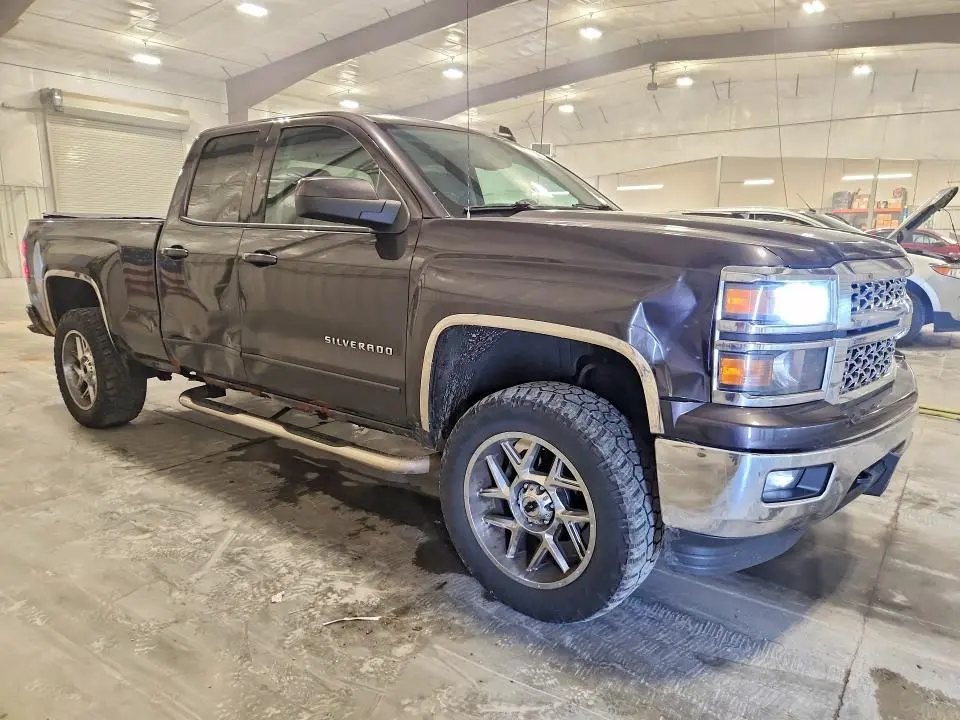 2015 CHEVROLET SILVERADO K1500 LT  