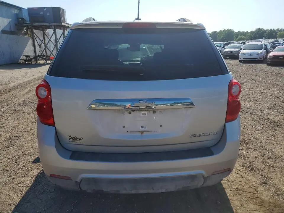 2015 CHEVROLET EQUINOX LT  