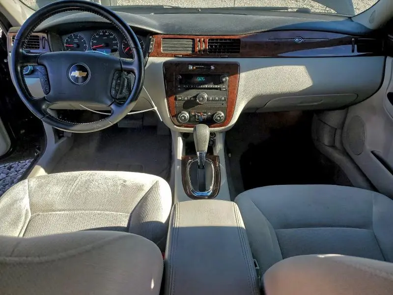 2011 CHEVROLET IMPALA LT  