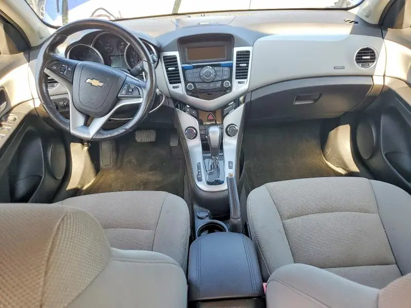 2012 CHEVROLET CRUZE LT  