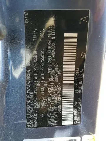 2017 TOYOTA SIENNA XLE  