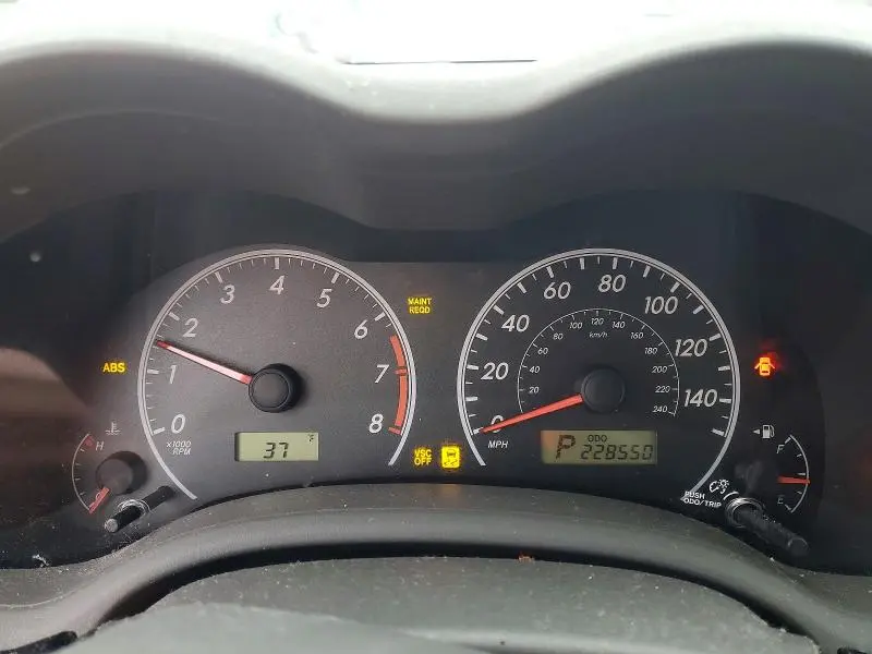 2010 TOYOTA COROLLA LE  