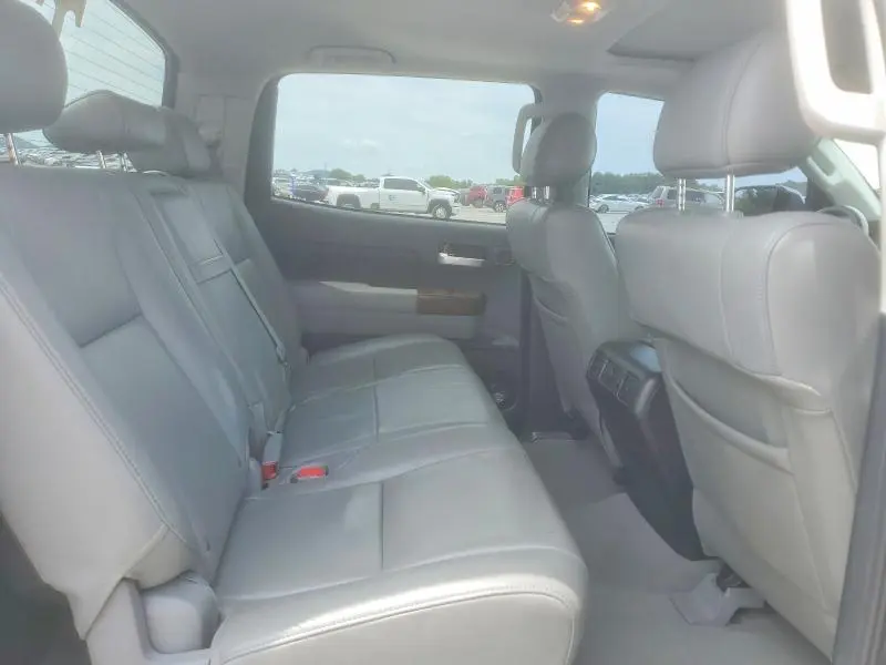 2010 TOYOTA TUNDRA CREWMAX LIMITED  