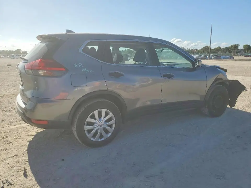 2017 NISSAN ROGUE S  