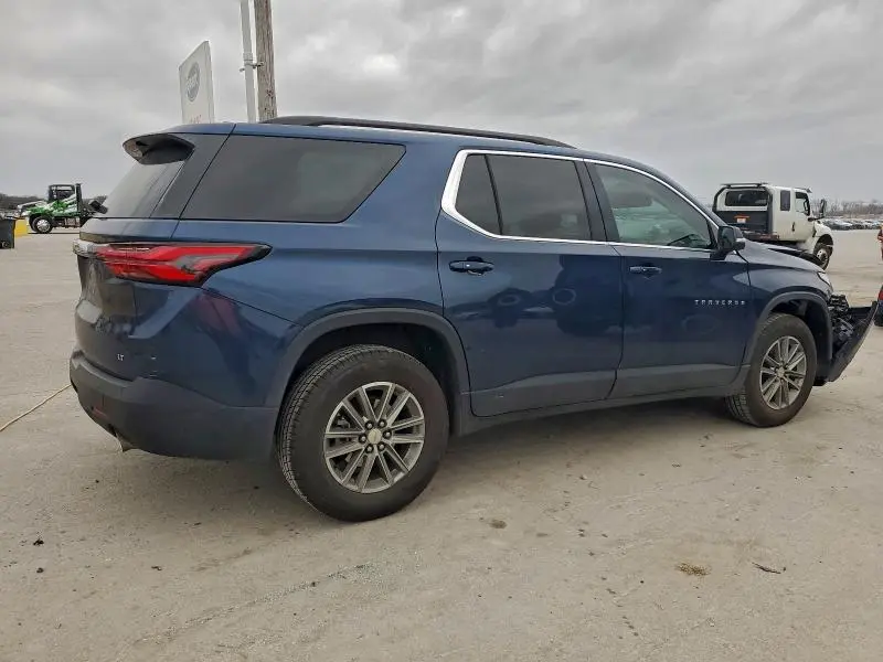 2023 CHEVROLET TRAVERSE LT  
