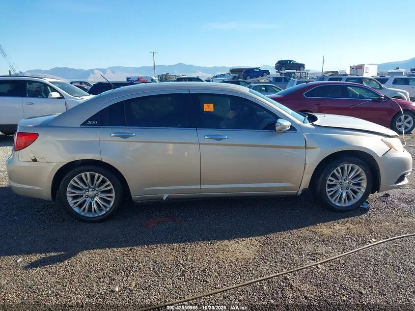 2013 CHRYSLER 200 LIMITED