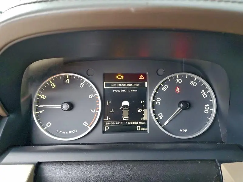 2014 LAND ROVER LR4 HSE LUXURY  