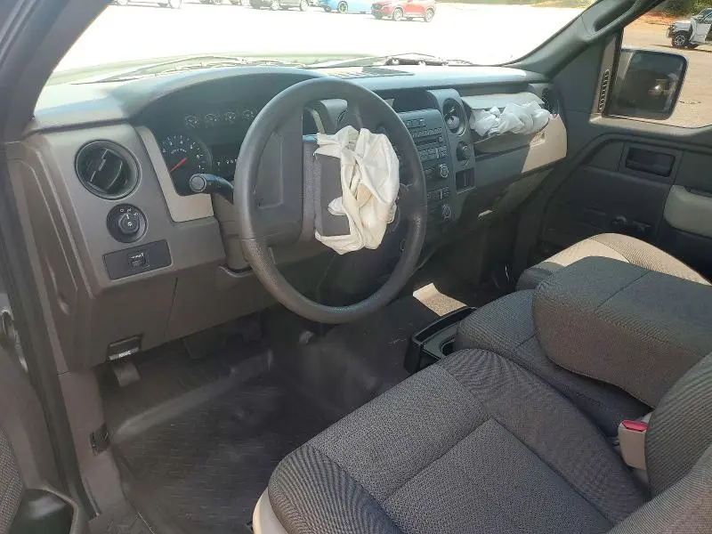 2010 FORD F150   