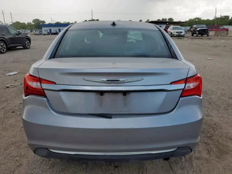 2014 CHRYSLER 200 LX  