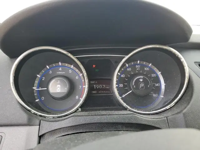 2011 HYUNDAI SONATA GLS  