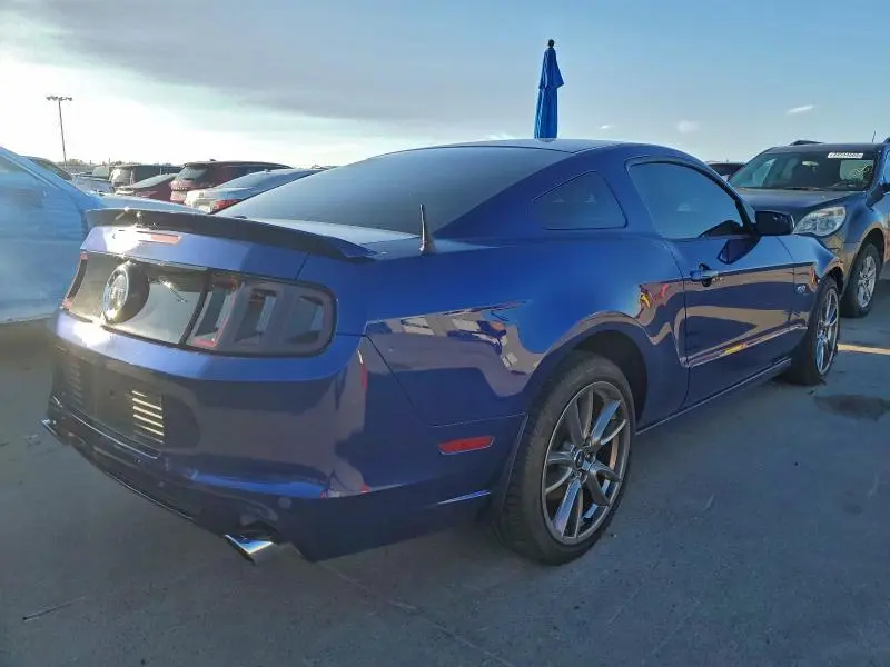 2013 FORD MUSTANG GT  